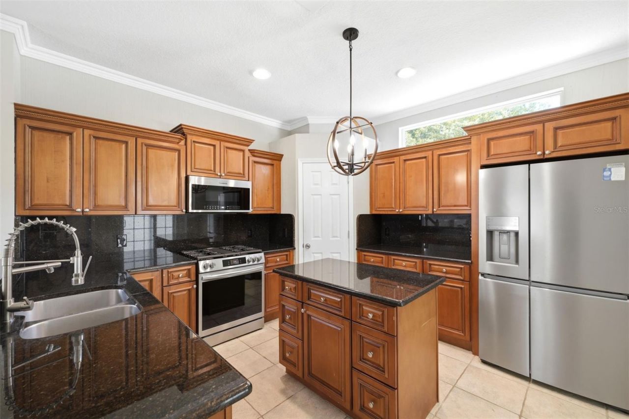 5016 Bridgeway Lane , Lutz, FL 33558 Photo