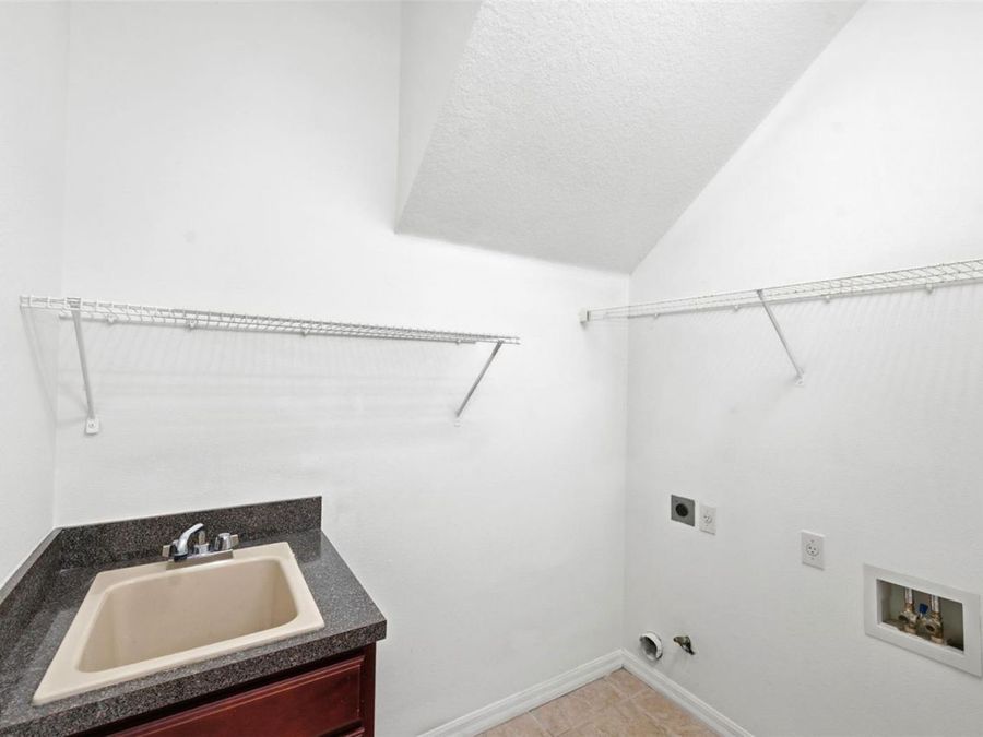 Property Image 58