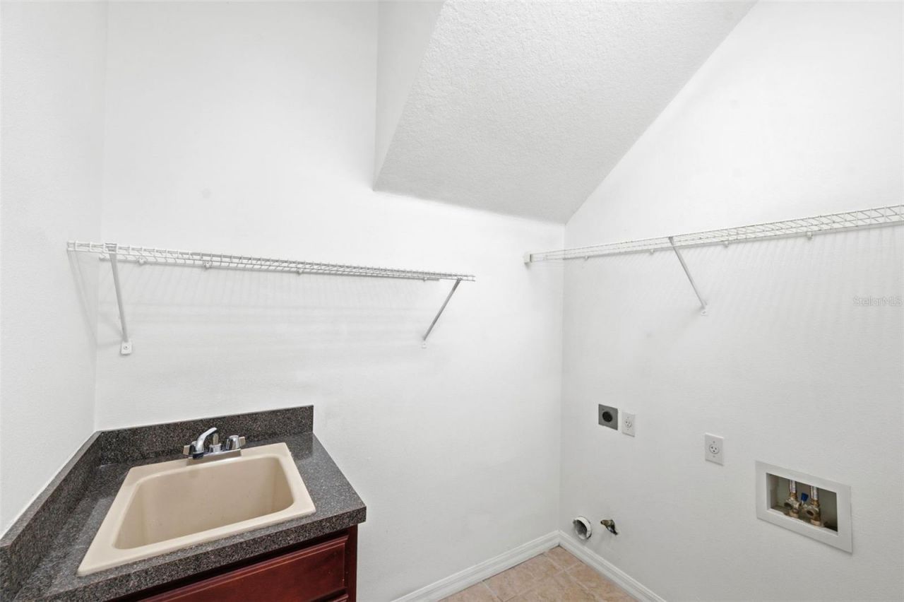 6611 Chickadee Lane , Bradenton, FL 34202 Photo