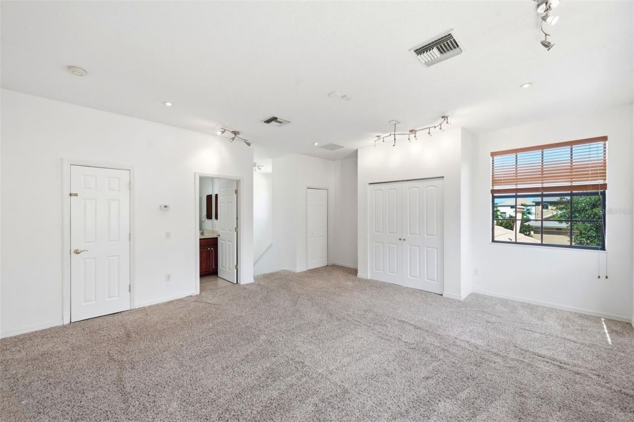 6611 Chickadee Lane , Bradenton, FL 34202 Photo