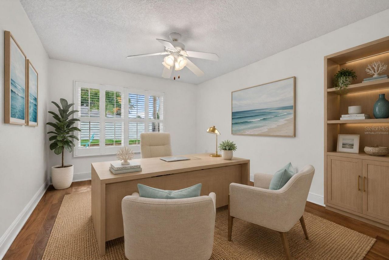 1022 Eden Isle Drive Ne, Saint Petersburg, FL 33704 Photo