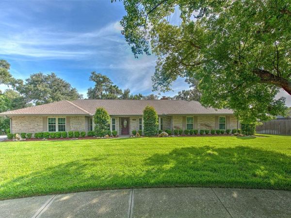 2102 WHITLOCK PLACE, DOVER, FL 33527