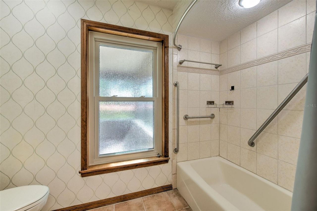 2102 Whitlock Place , Dover, FL 33527 Photo
