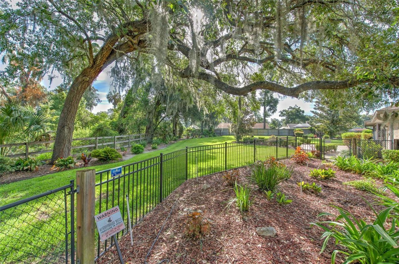 2102 Whitlock Place , Dover, FL 33527 Photo