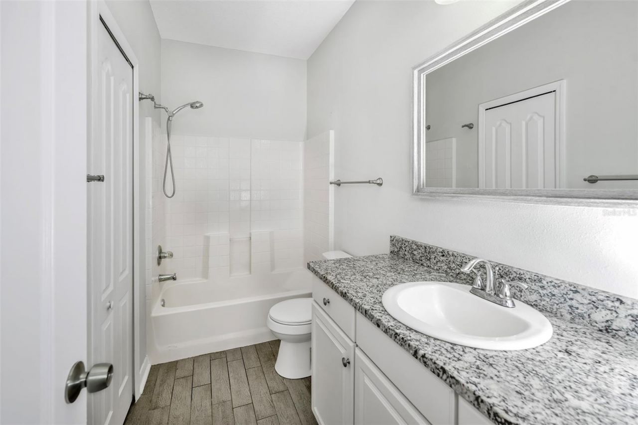 5842 Fishhawk Ridge Drive , Lithia, FL 33547 Photo