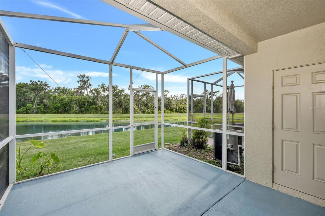 5842 Fishhawk Ridge Drive , Lithia, FL 33547 Photo