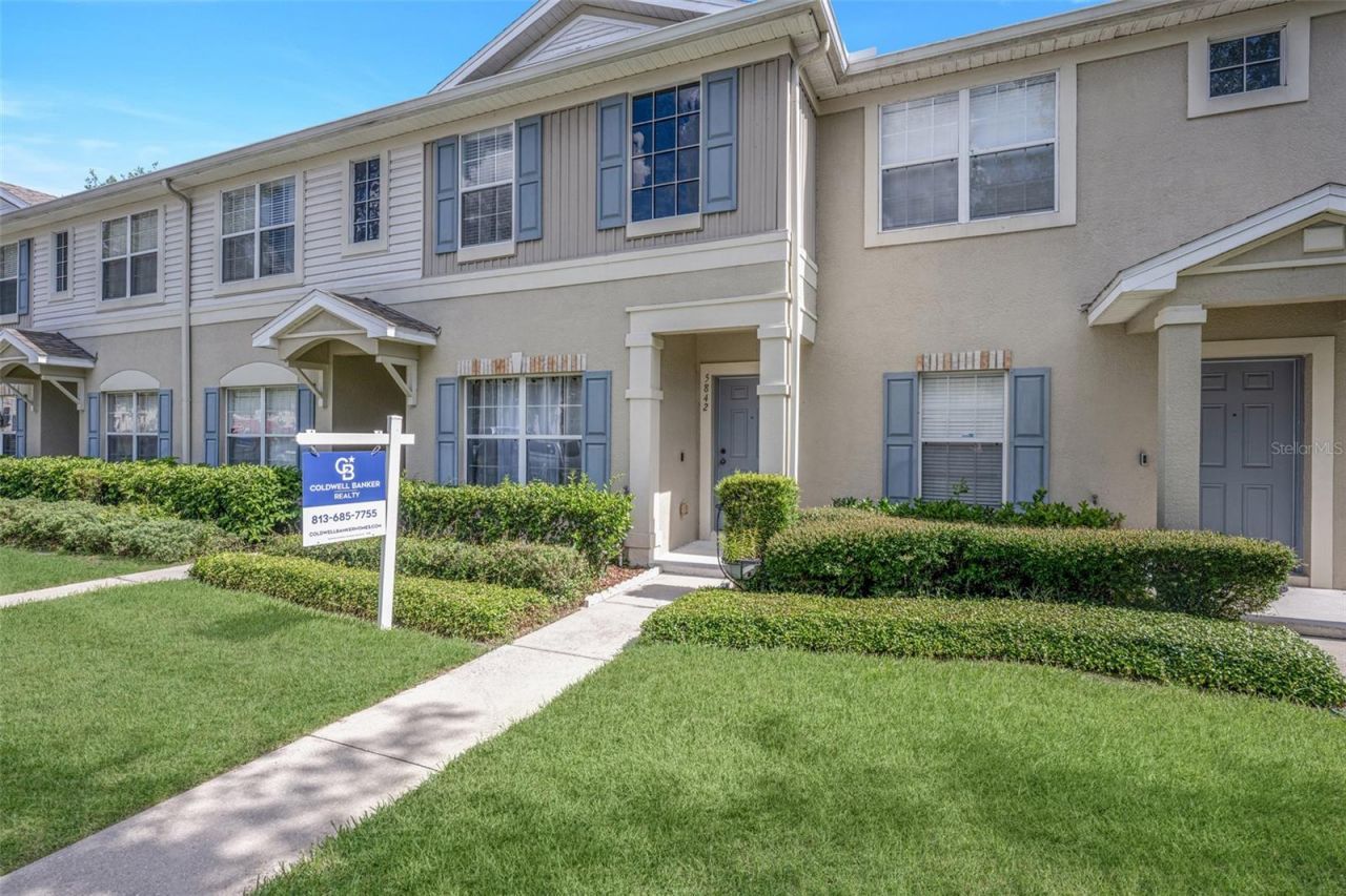 5842 Fishhawk Ridge Drive , Lithia, FL 33547 Photo