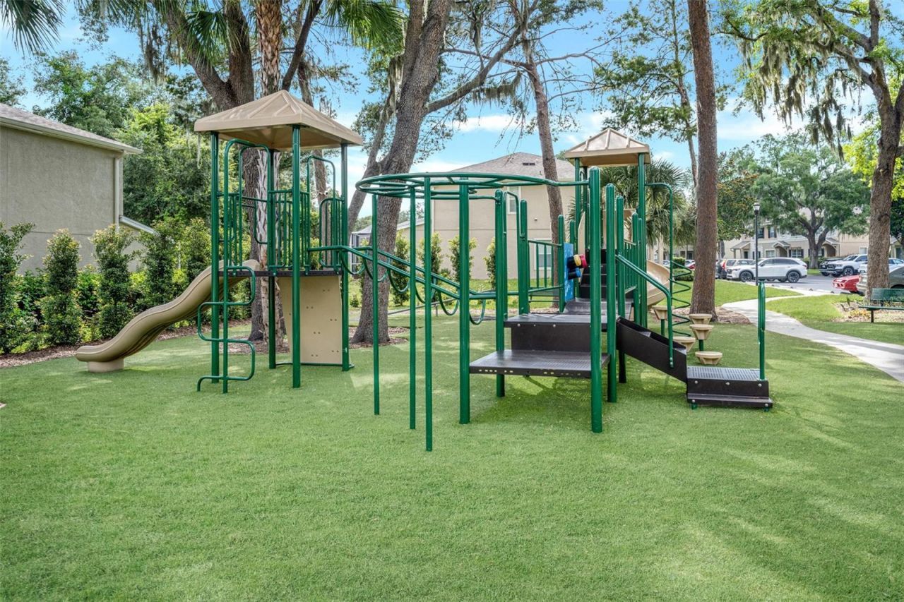 5842 Fishhawk Ridge Drive , Lithia, FL 33547 Photo