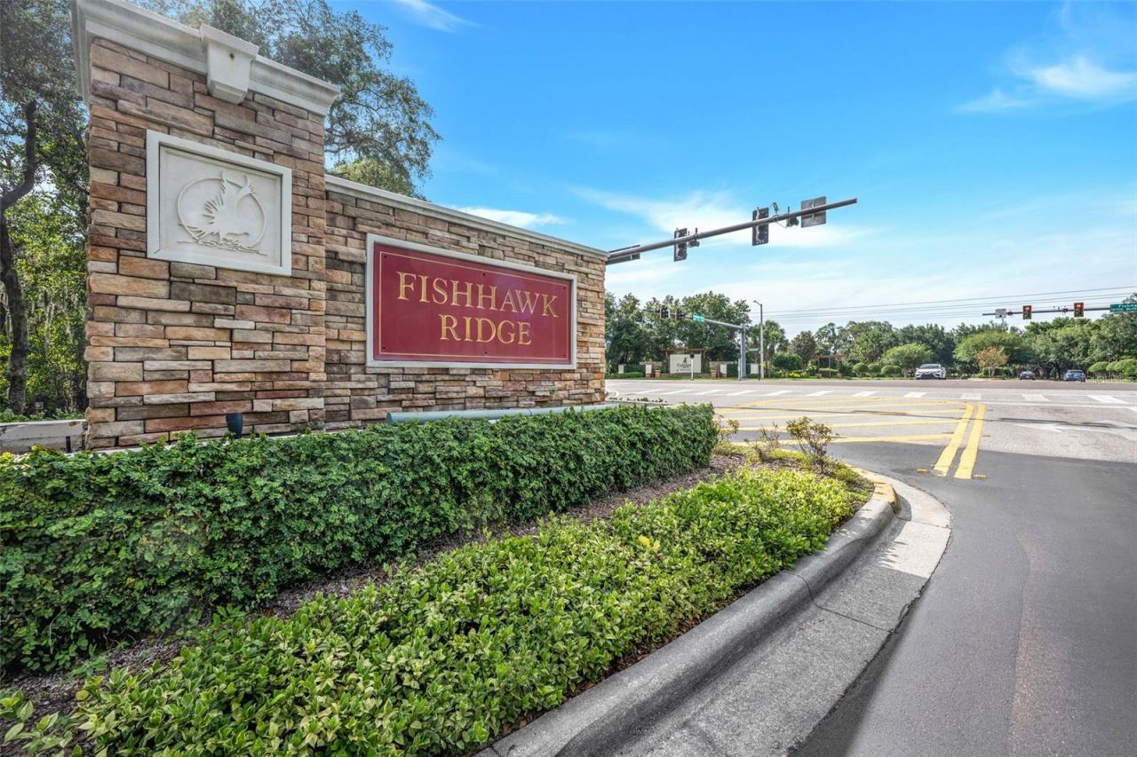 5842 Fishhawk Ridge Drive , Lithia, FL 33547 Photo