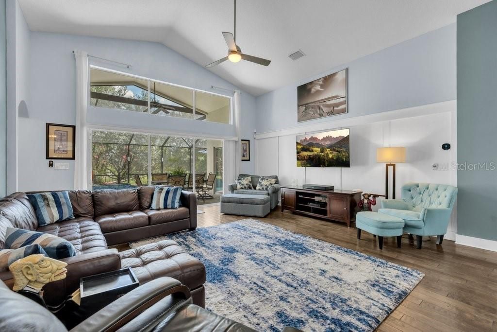 15531 Starling Crossing Drive, Lithia, FL 33547 Photo