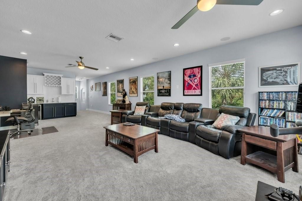 15531 Starling Crossing Drive, Lithia, FL 33547 Photo