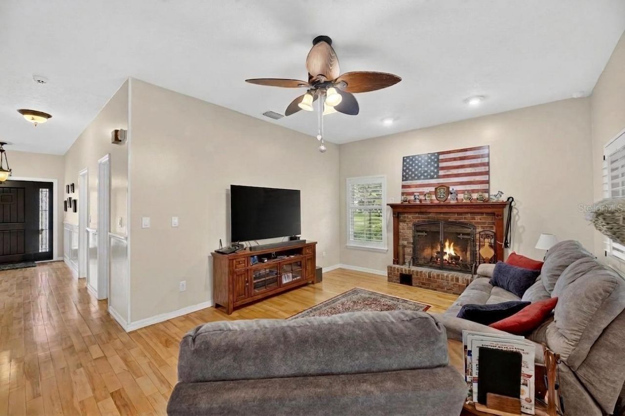 2715 Little Road , Valrico, FL 33596 Photo