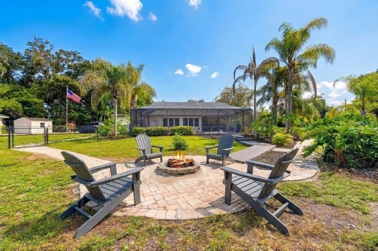 2715 Little Road , Valrico, FL 33596 Photo