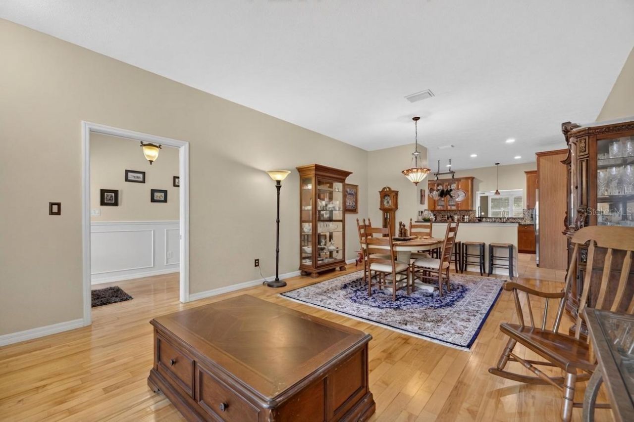 2715 Little Road , Valrico, FL 33596 Photo