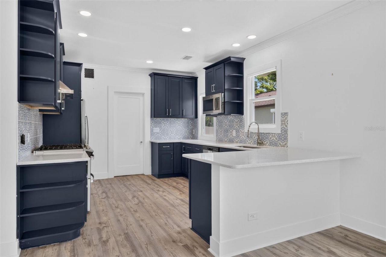 2326 4th Avenue N, Saint Petersburg, FL 33713 Photo