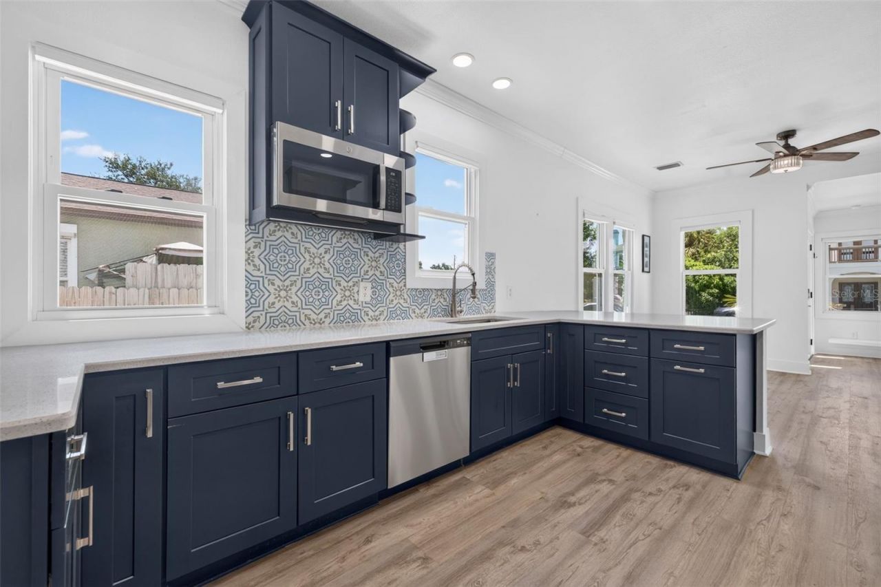 2326 4th Avenue N, Saint Petersburg, FL 33713 Photo