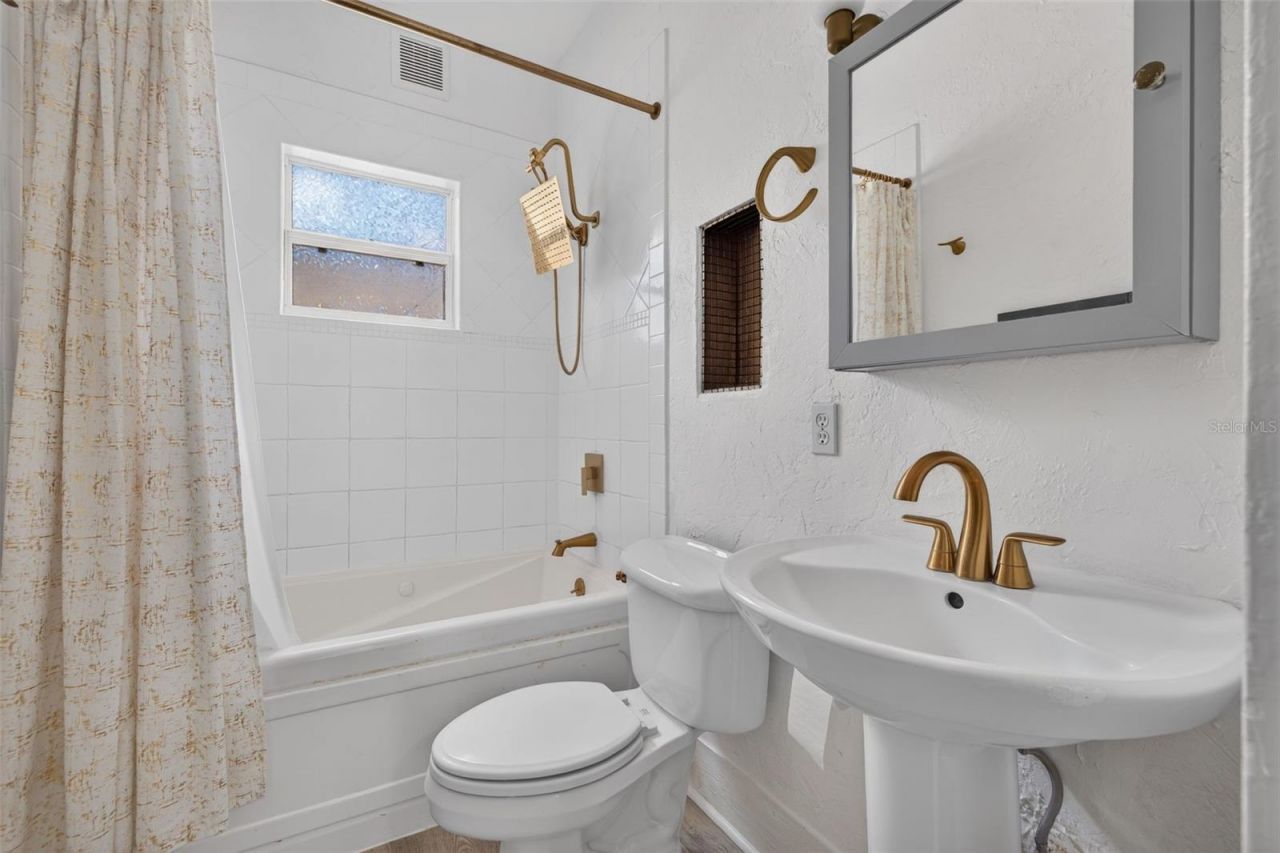 2326 4th Avenue N, Saint Petersburg, FL 33713 Photo