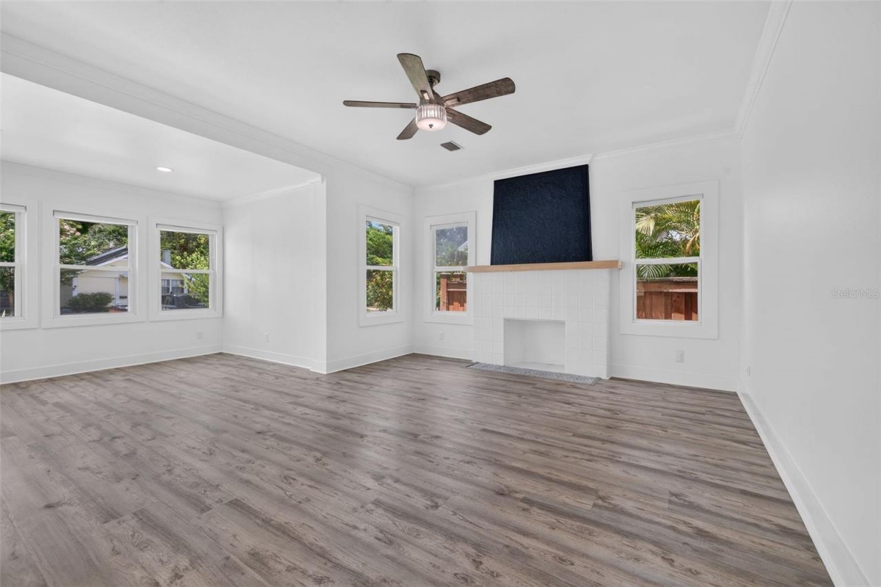 2326 4th Avenue N, Saint Petersburg, FL 33713 Photo