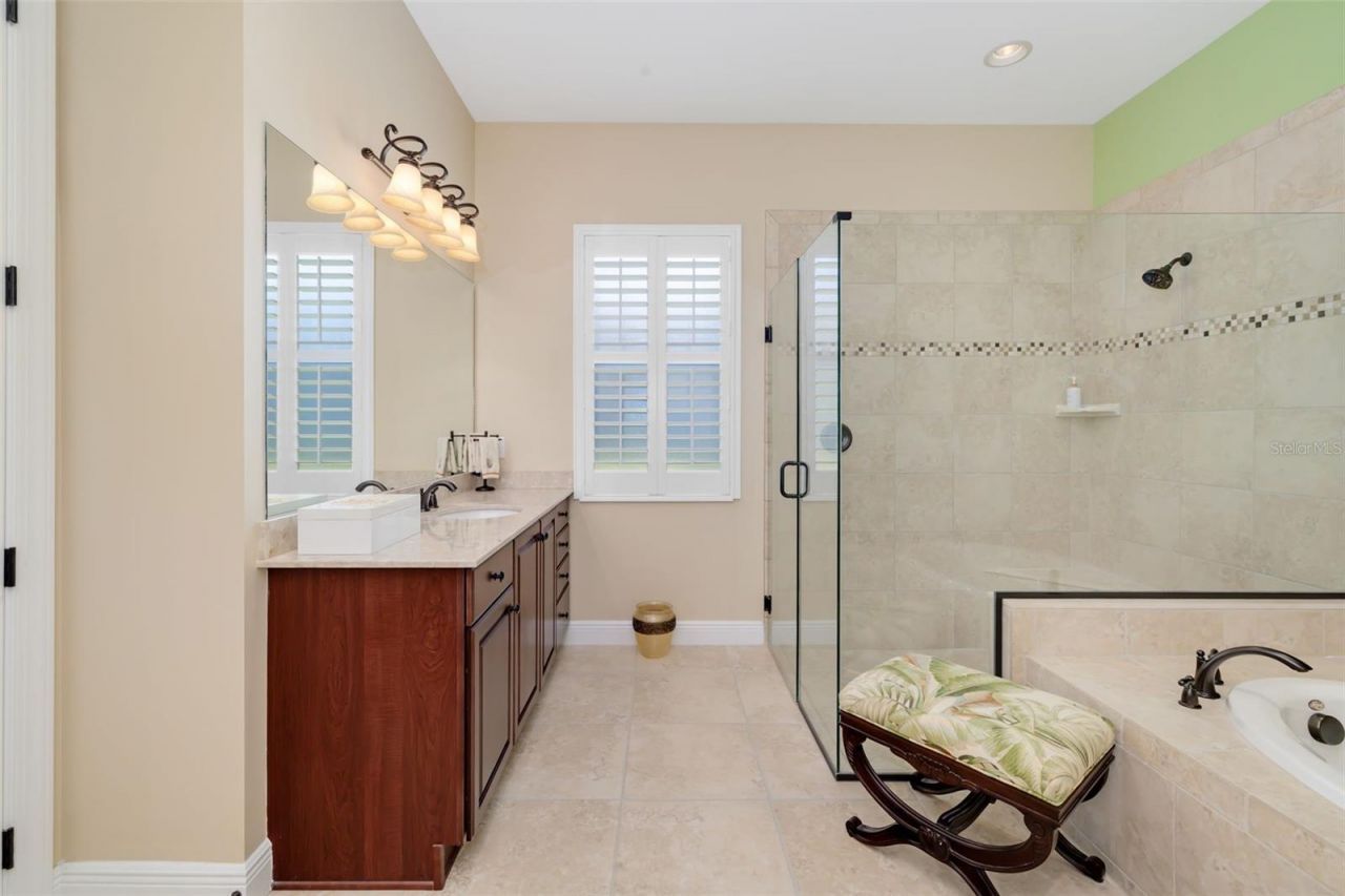 5216 Lake Overlook Avenue, Bradenton, FL 34208 Photo