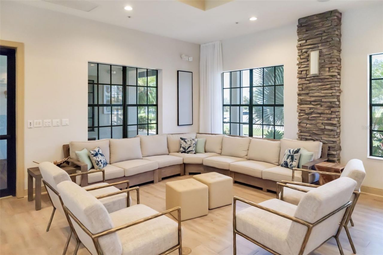 5216 Lake Overlook Avenue, Bradenton, FL 34208 Photo