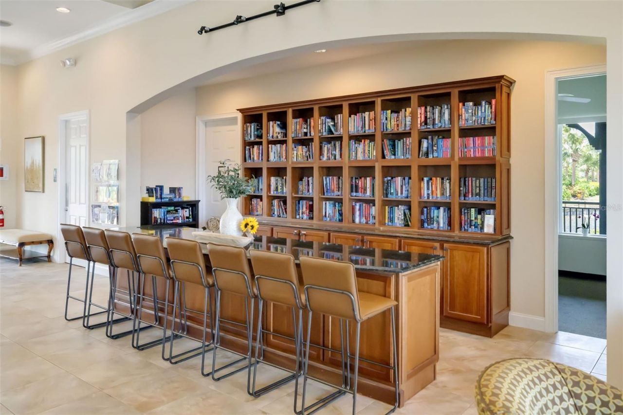 5216 Lake Overlook Avenue, Bradenton, FL 34208 Photo