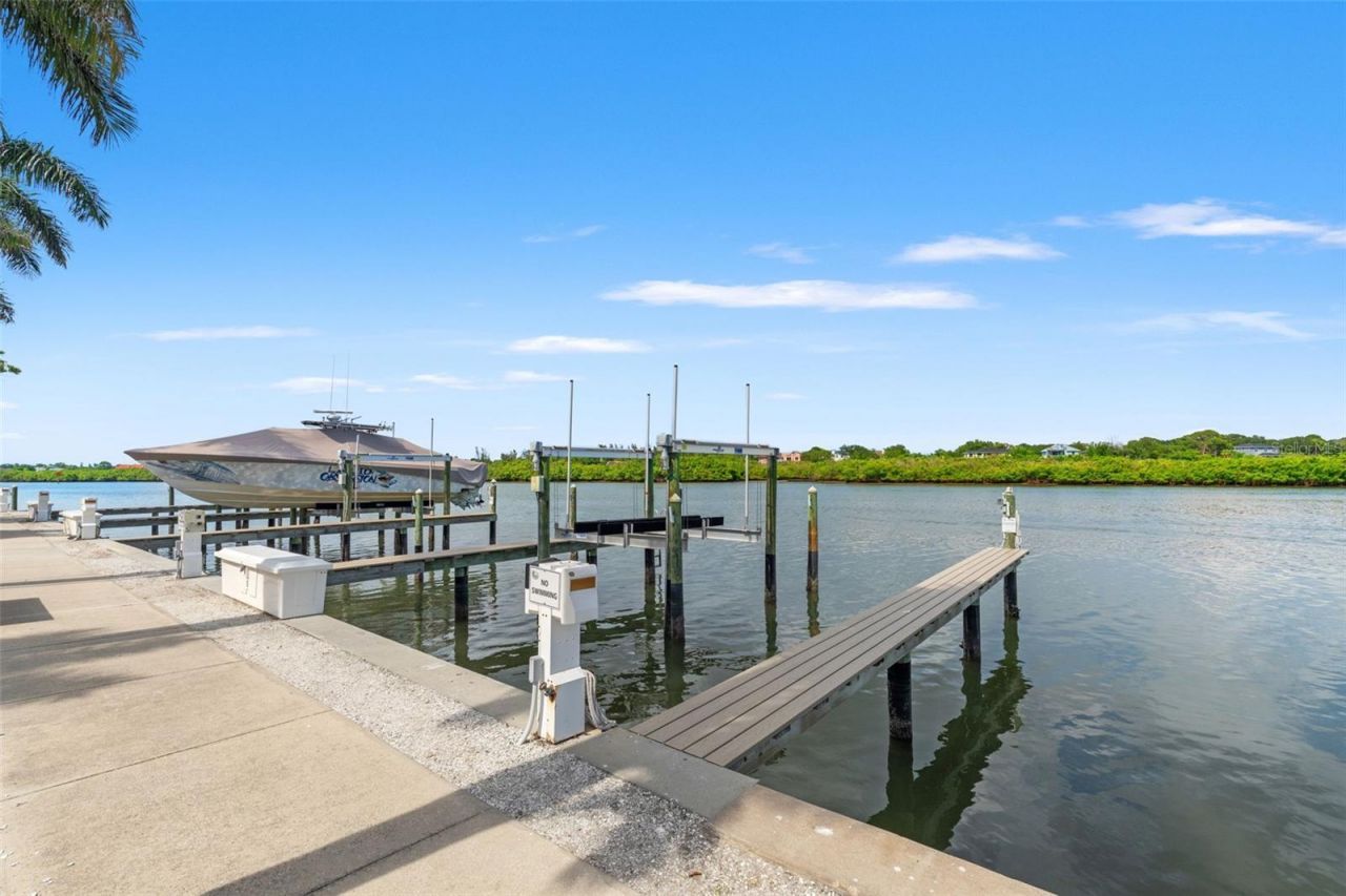 19417 Gulf Boulevard, Unit C106, Indian Rocks Beach, FL 33785 Photo