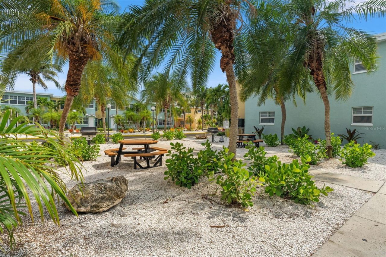 19417 Gulf Boulevard, Unit C106, Indian Rocks Beach, FL 33785 Photo