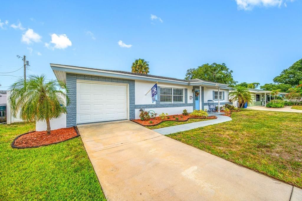 6752 31st Terrace N, Saint Petersburg, FL 33710 Photo