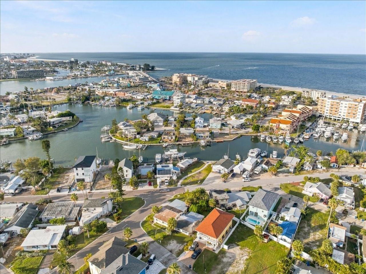 13104 4th Street E, Madeira Beach, FL 33708 Photo