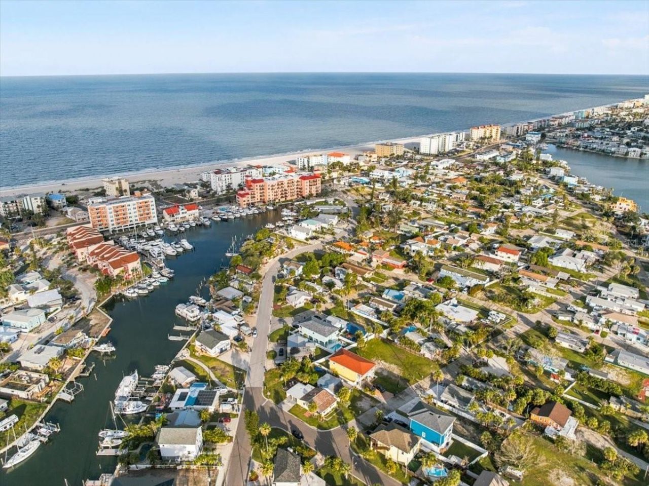 13104 4th Street E, Madeira Beach, FL 33708 Photo