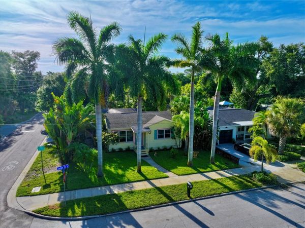 2602 UPTON STREET S, GULFPORT, FL 33711