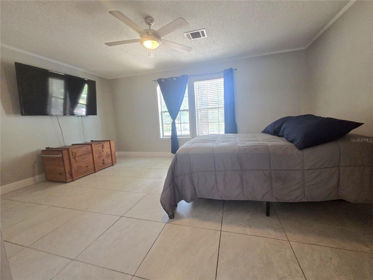 18314 Deason Drive , Spring Hill, FL 34610 Photo