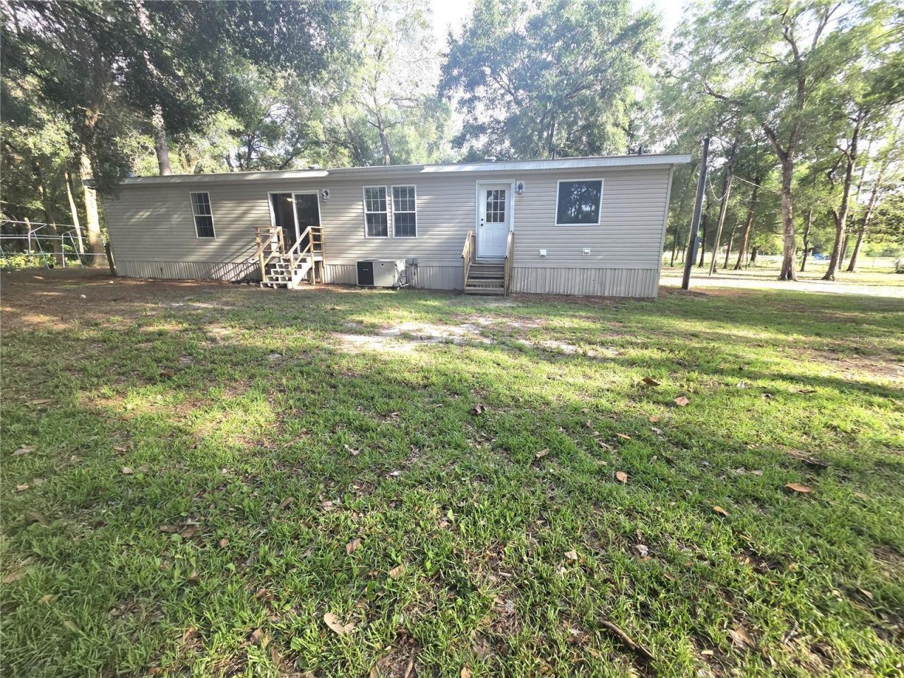 18314 Deason Drive , Spring Hill, FL 34610 Photo