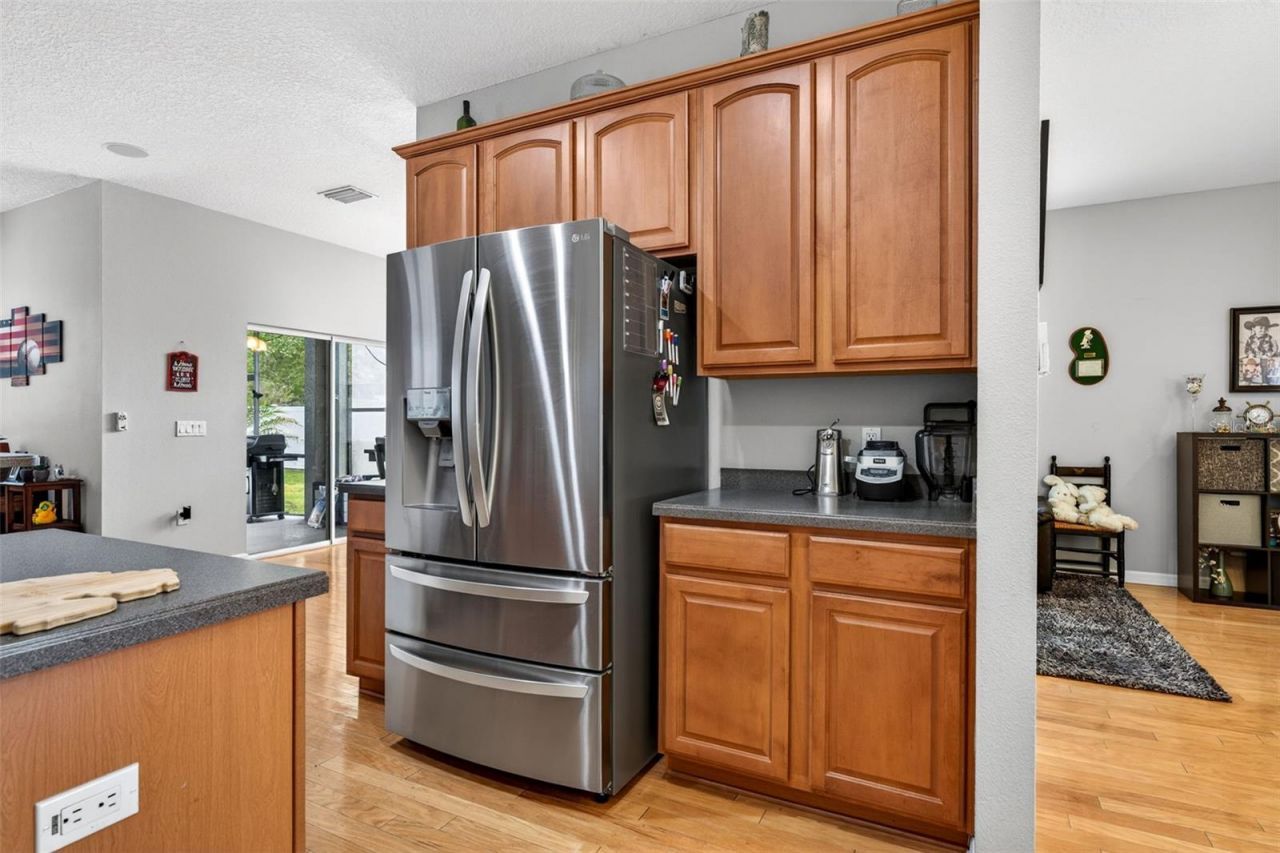 9018 N River Road, Tampa, FL 33635 Photo