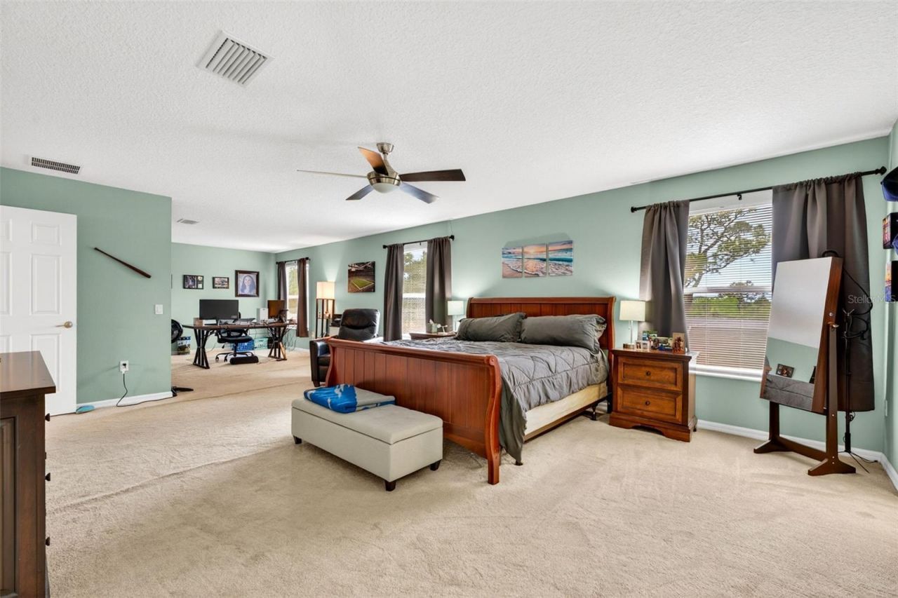 9018 N River Road, Tampa, FL 33635 Photo