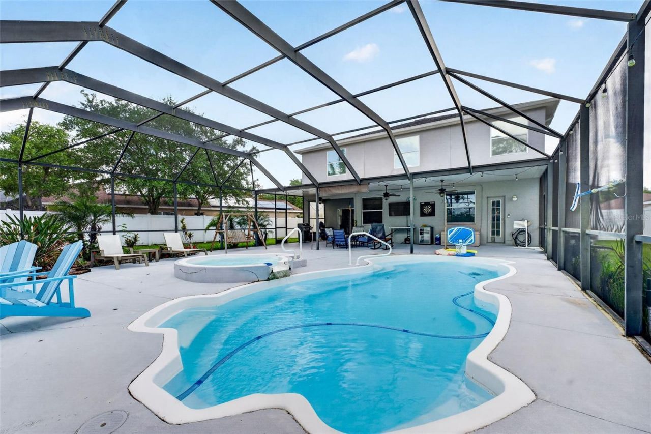 9018 N River Road, Tampa, FL 33635 Photo