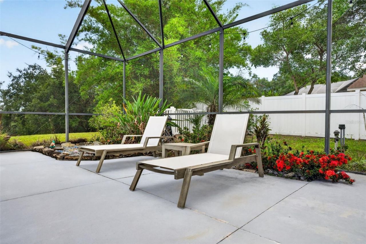 9018 N River Road, Tampa, FL 33635 Photo