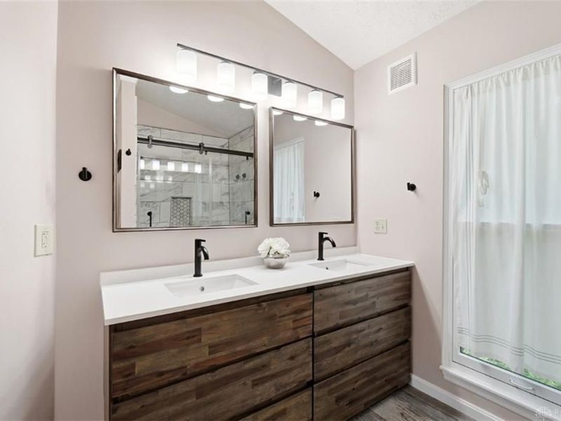 6910 Rushwood Court, West Chester, OH 45241 Photo 37
