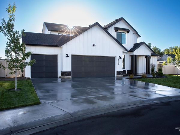 3065 N Mountain Lake Ave, Star, ID 83669