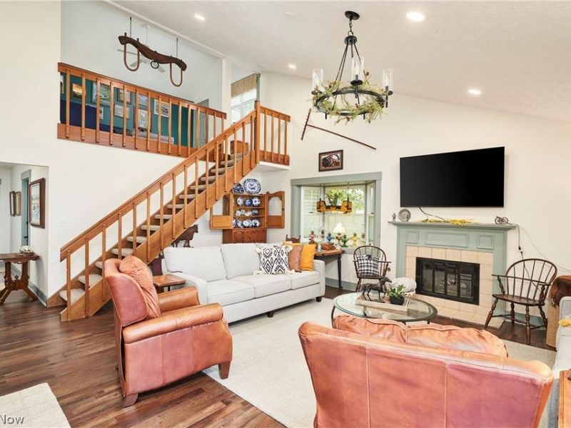 885 Kenton Court, Akron, OH 44313 Photo 9