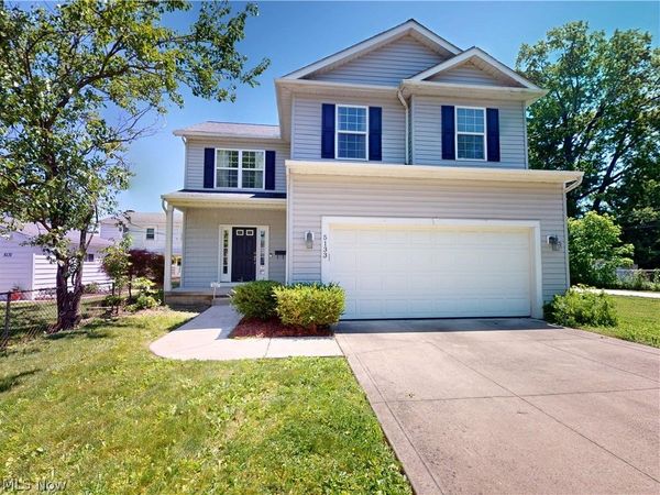 5133 W 7th Street , Brooklyn Heights, OH 44131