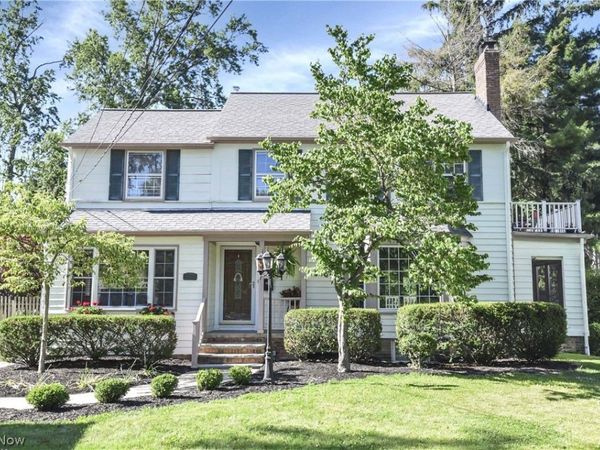 28302 W Oviatt Road , Bay Village, OH 44140