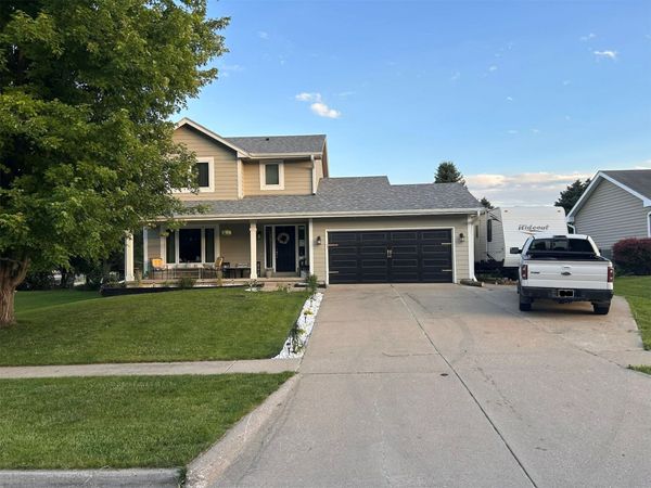 304 SW Clark Lane, Grimes, IA 50111