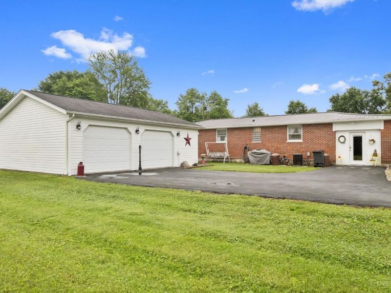 321 Pleasant, Pike Twp, OH 45154 Photo 6