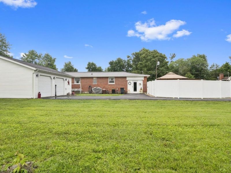 321 Pleasant, Pike Twp, OH 45154 Photo 7