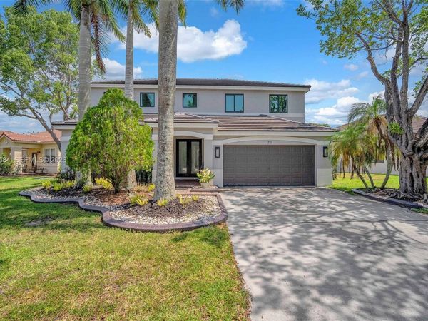 731 Tulip Cir , Weston, FL 33327
