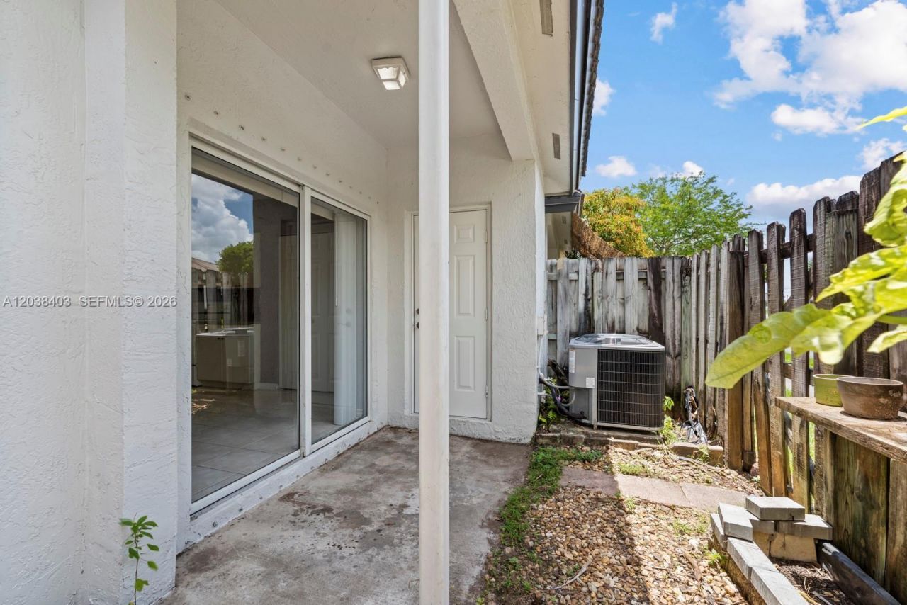 2222 SE 24th Pl , Unit 2222, Homestead, FL 33035 Photo