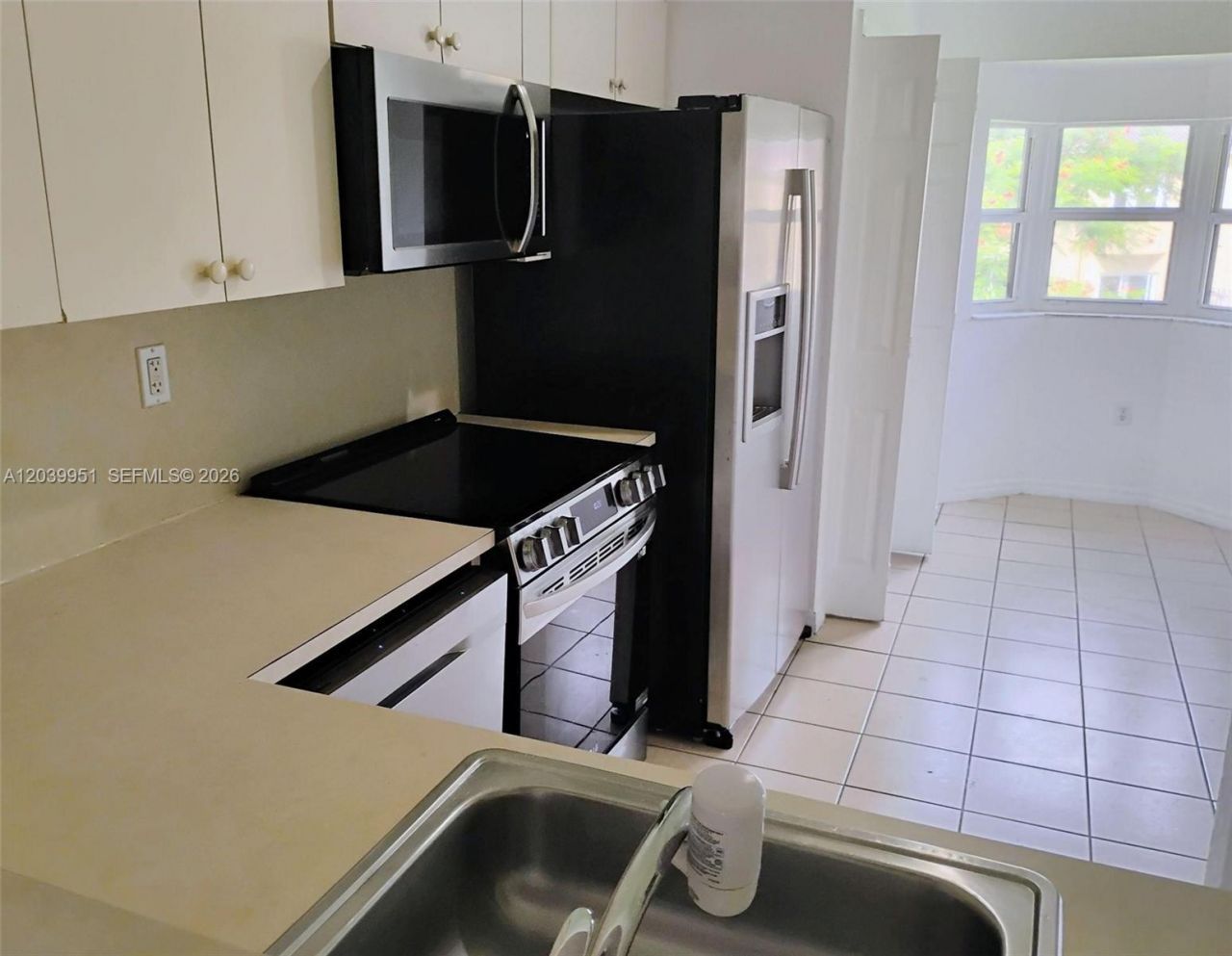 930 NE 34th Ave, Unit 202, Homestead, FL 33033 Photo