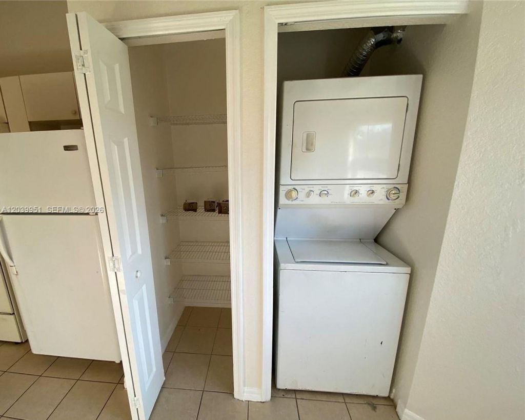 930 NE 34th Ave , Unit 202, Homestead, FL 33033 Photo