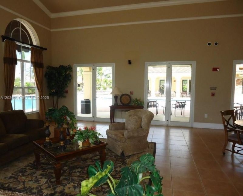 930 NE 34th Ave , Unit 202, Homestead, FL 33033 Photo